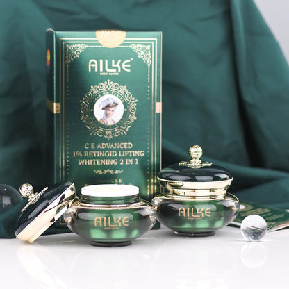 Retinol Face & Anti-Aging Remove Cream